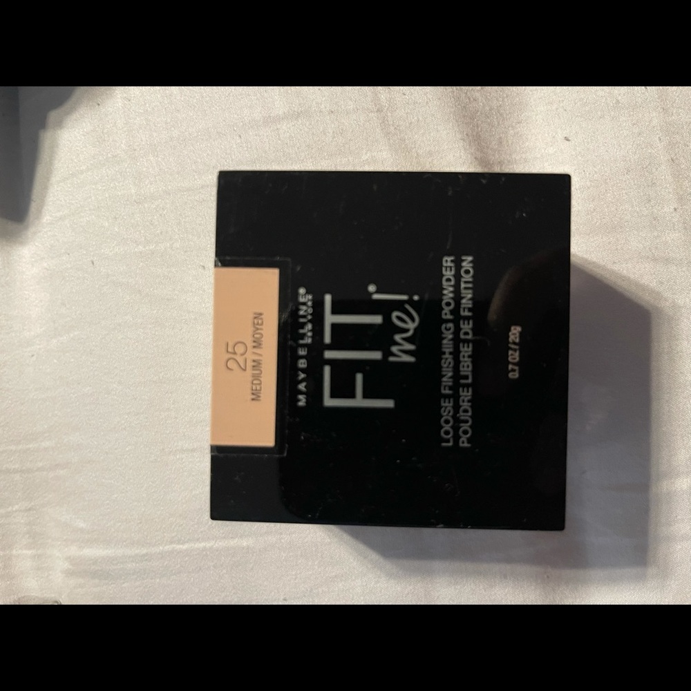 Maybelline fit me loose finishing powder
